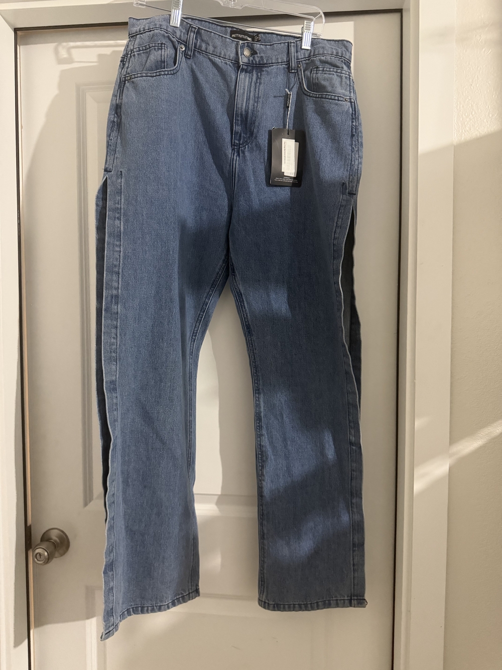 PrettyLittleThing Blue Shape Vintage Wash Extreme Split Side Detail